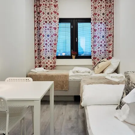 Hostal Tourist